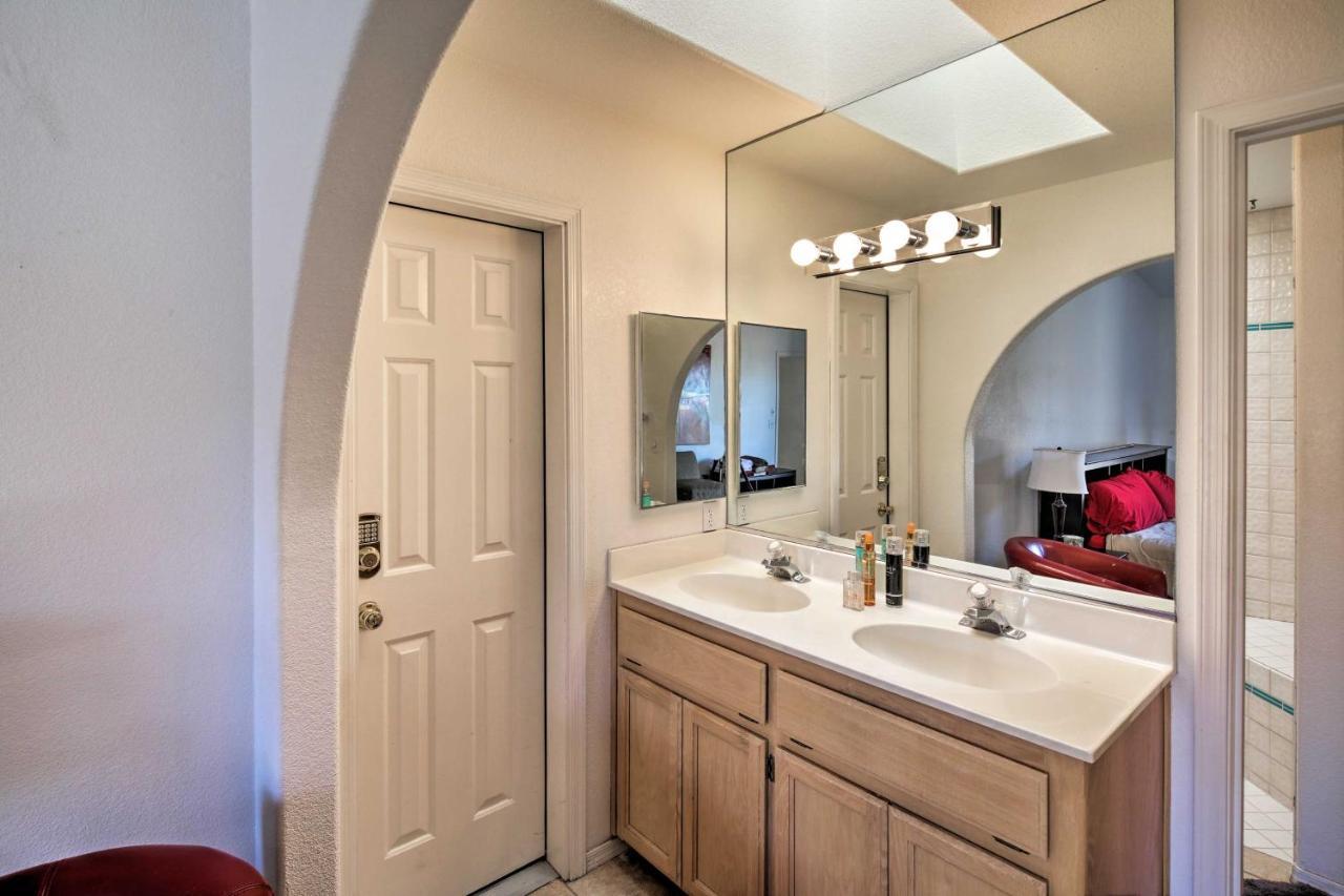 Lake Havasu Home With Rooftop Deck And Mountain Views! Lake Havasu City Eksteriør bilde