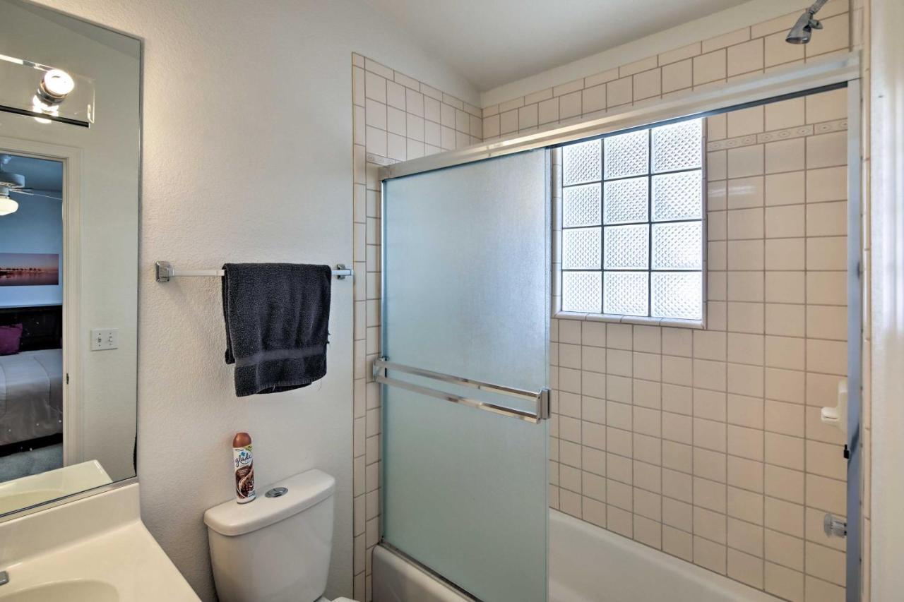 Lake Havasu Home With Rooftop Deck And Mountain Views! Lake Havasu City Eksteriør bilde