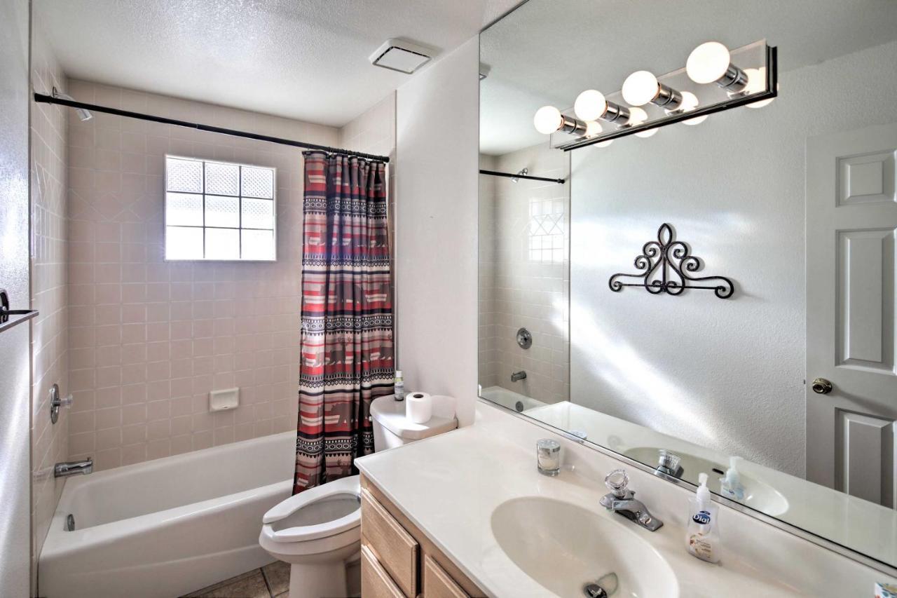Lake Havasu Home With Rooftop Deck And Mountain Views! Lake Havasu City Eksteriør bilde